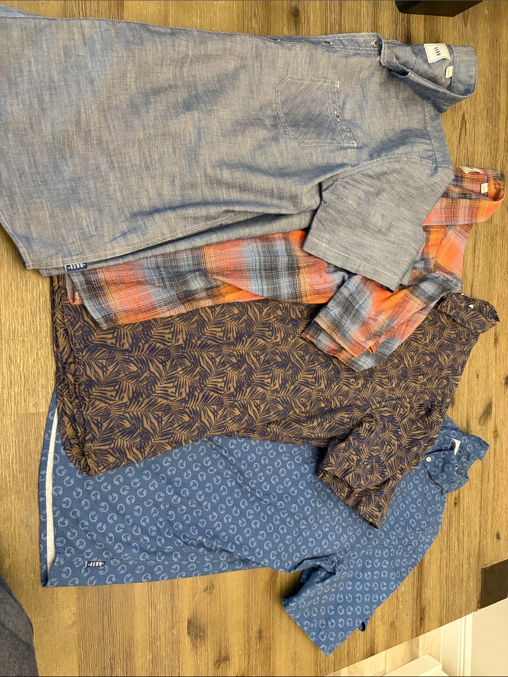 4 Large ROWM Short-Sleeve Button-Down Shirts